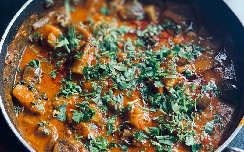 Planning a Wedding Menu Every Guest Will Love